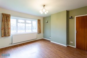 Dining Room- click for photo gallery